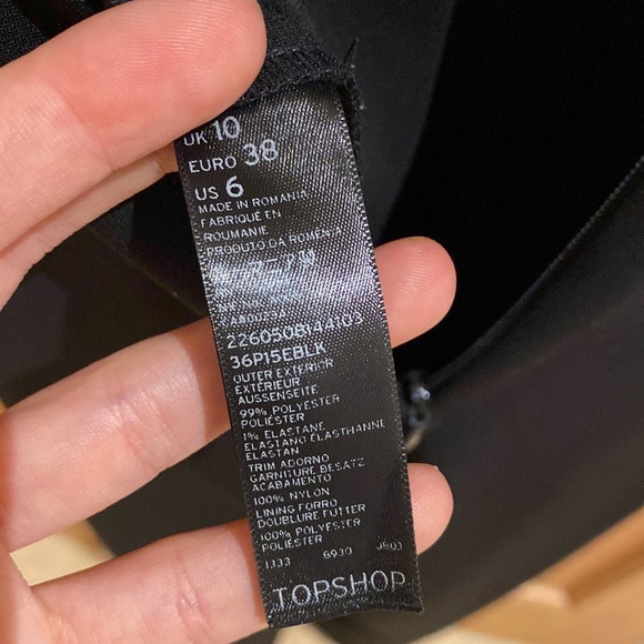 TOPSHOP Lace Keyhole Playsuit - Picture 7 of 7